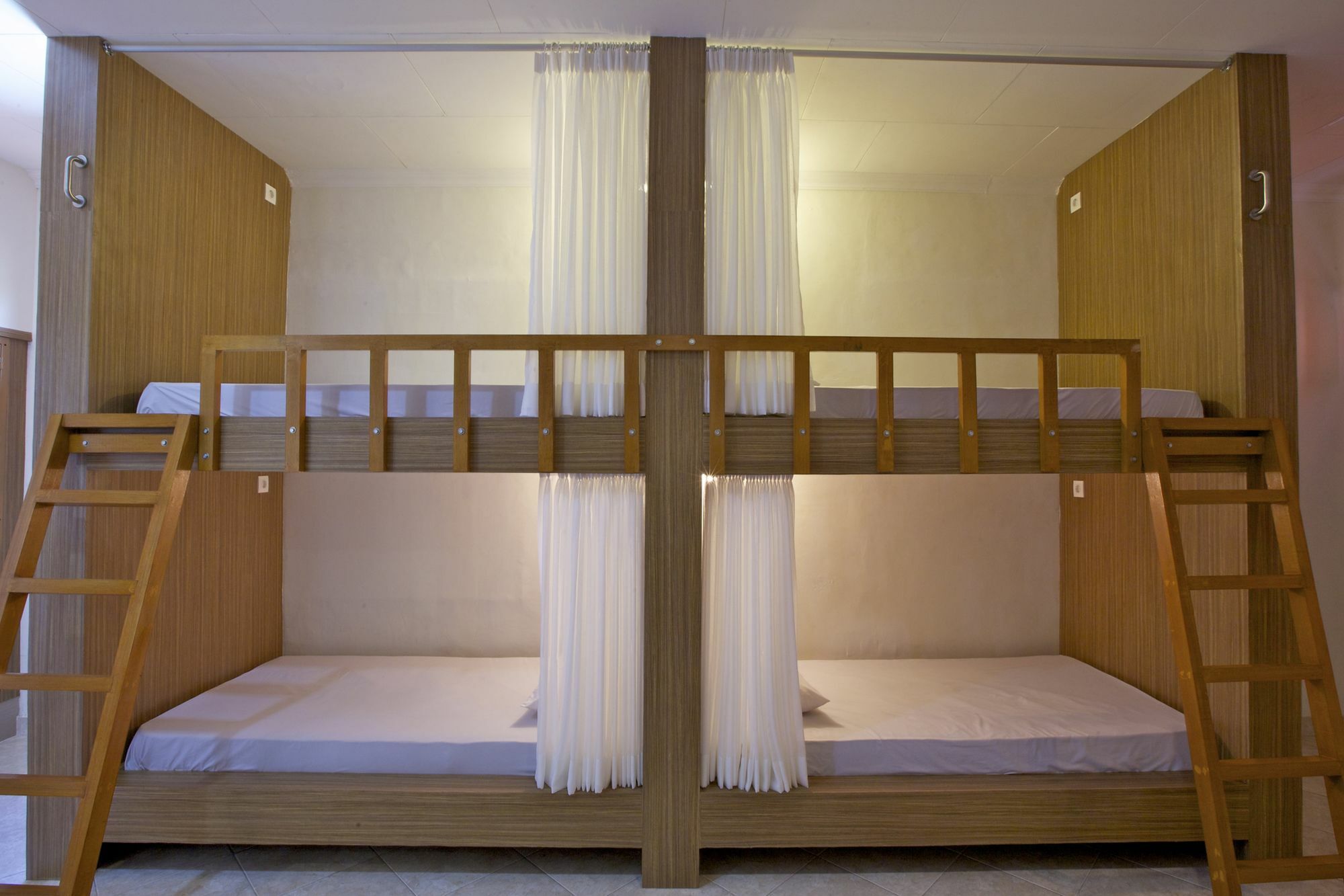 Kuta Dormitory At Simpang Inn Dış mekan fotoğraf